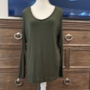 LOFT Olive Long Sleeve Tee maternity